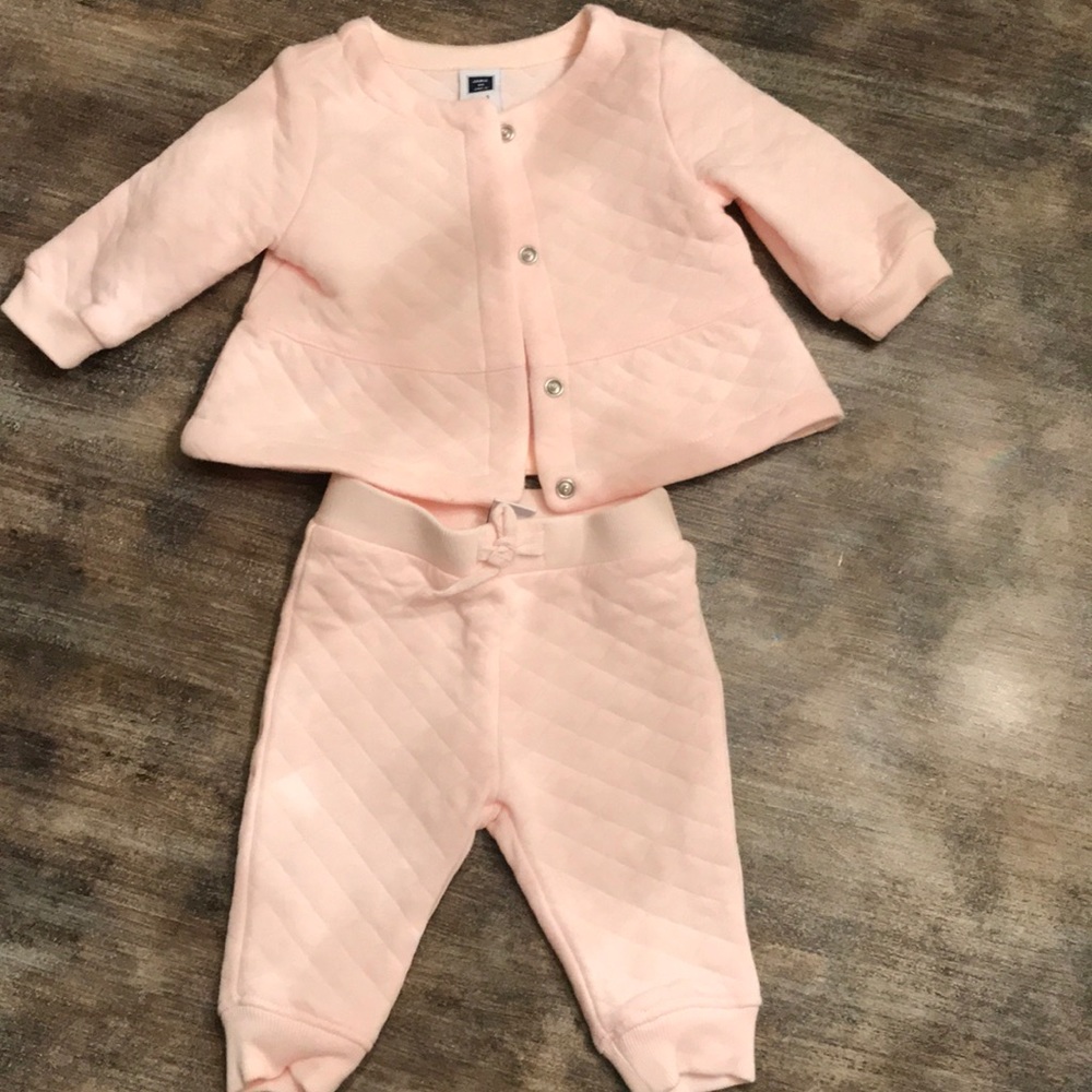 Jacket and pants set